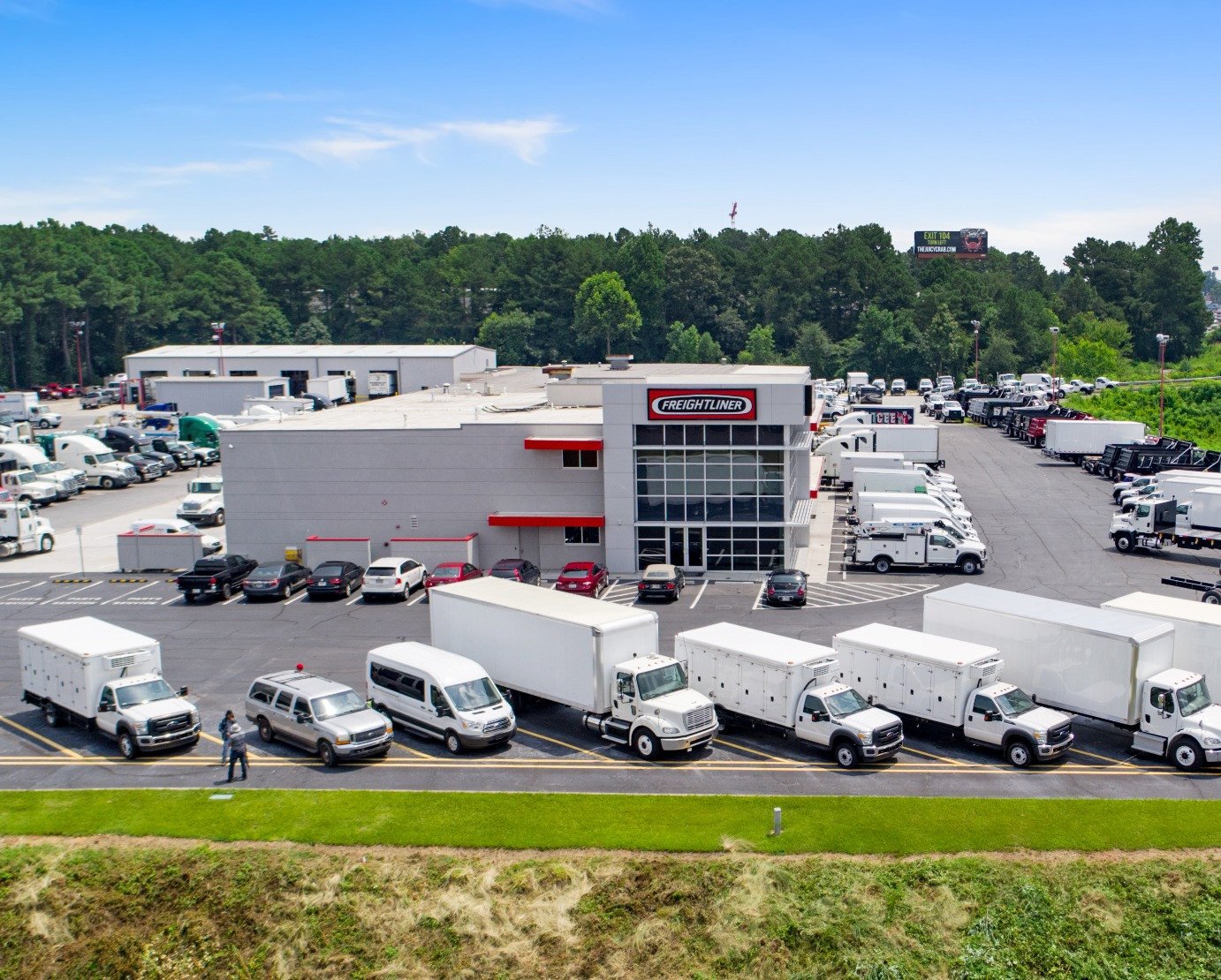 Norcross, GA Commercial Truck & Freightliner Dealership Peach State